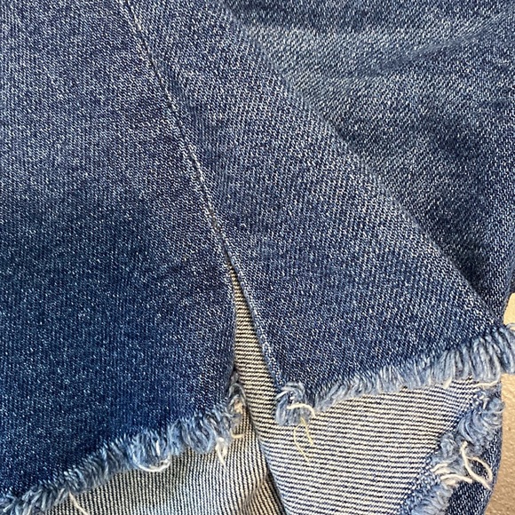 High Waist Annabelle Short in Way Up North
McGuire Denim 26 - Picture 3 of 15